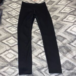NWOT Victoria’s Secret Black essential Leggings